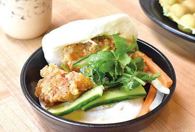 Banh Bao Kep Ga Chien